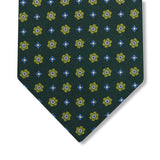 Corbata Verde Oscuro & Verde Claro – Motivo Floral – Seda