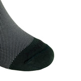 Gray & Green - Compression