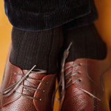 Chaussettes Mazarin noire en 85% cachemire, épais, doux et chaud pour l'hiver. Modèle mi-bas (chaussettes hautes) pour homme et femme. Pointures du 36 au 45.