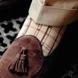 Chaussettes mi-bas de couleur beige, motif unica, en 85% coton bio, 10% nylon, 5% élasthanne. Modèle de mi-bas pour homme (hautes) de la marque Bresciani. Douces, légères et durables. Pointures : du 40 au 45