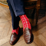Chaussettes mi-bas de couleur rouge, motif unica, en 85% coton bio, 10% nylon, 5% élasthanne. Modèle de mi-bas pour homme (hautes) de la marque Bresciani. Fines, douces, durables. Pointures : du 40 au 45