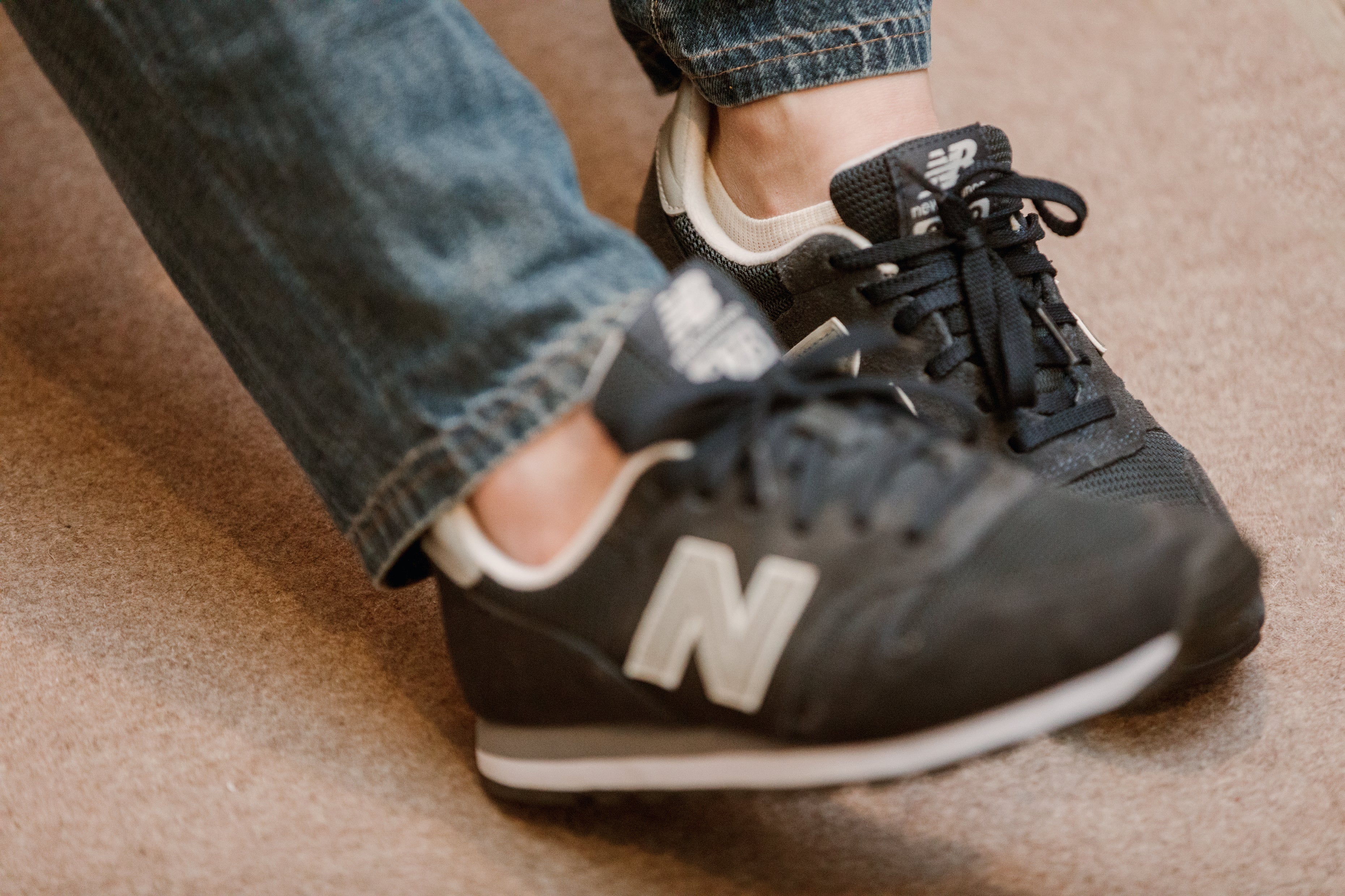 New balance 373 on on sale feet