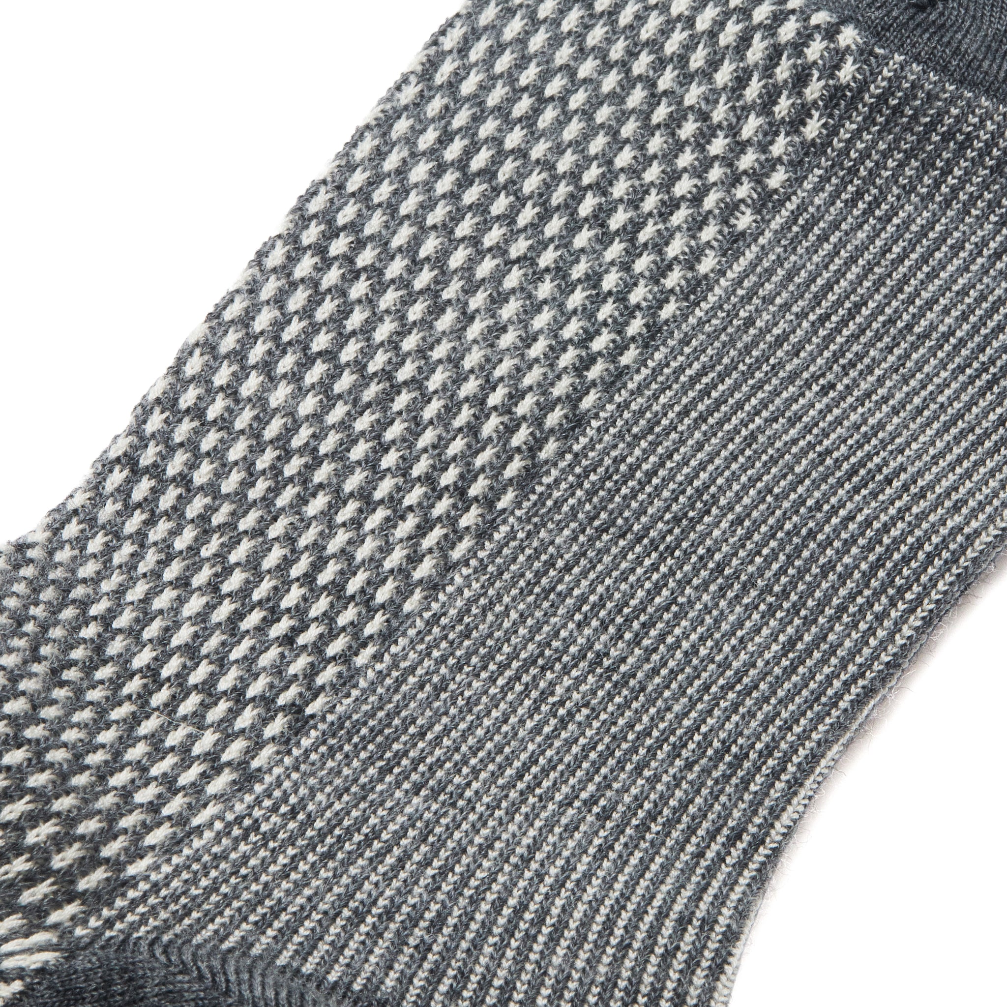Grau & Creme - Kaviar - Super-Solid Wolle