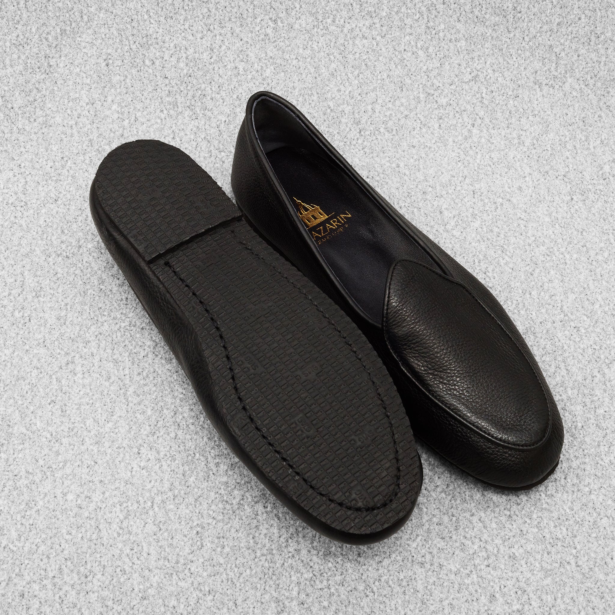 Schwarze Hausschuhe - Genarbtes Leder
