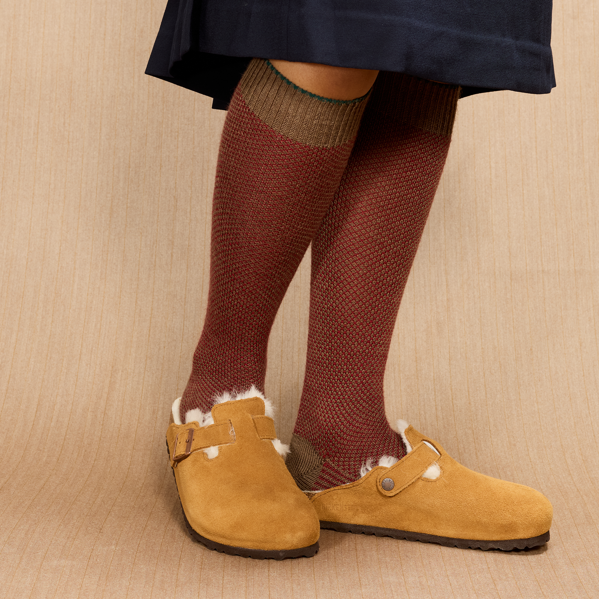 Taupe & Rot - Bison Kaviar-Serie - Wolle