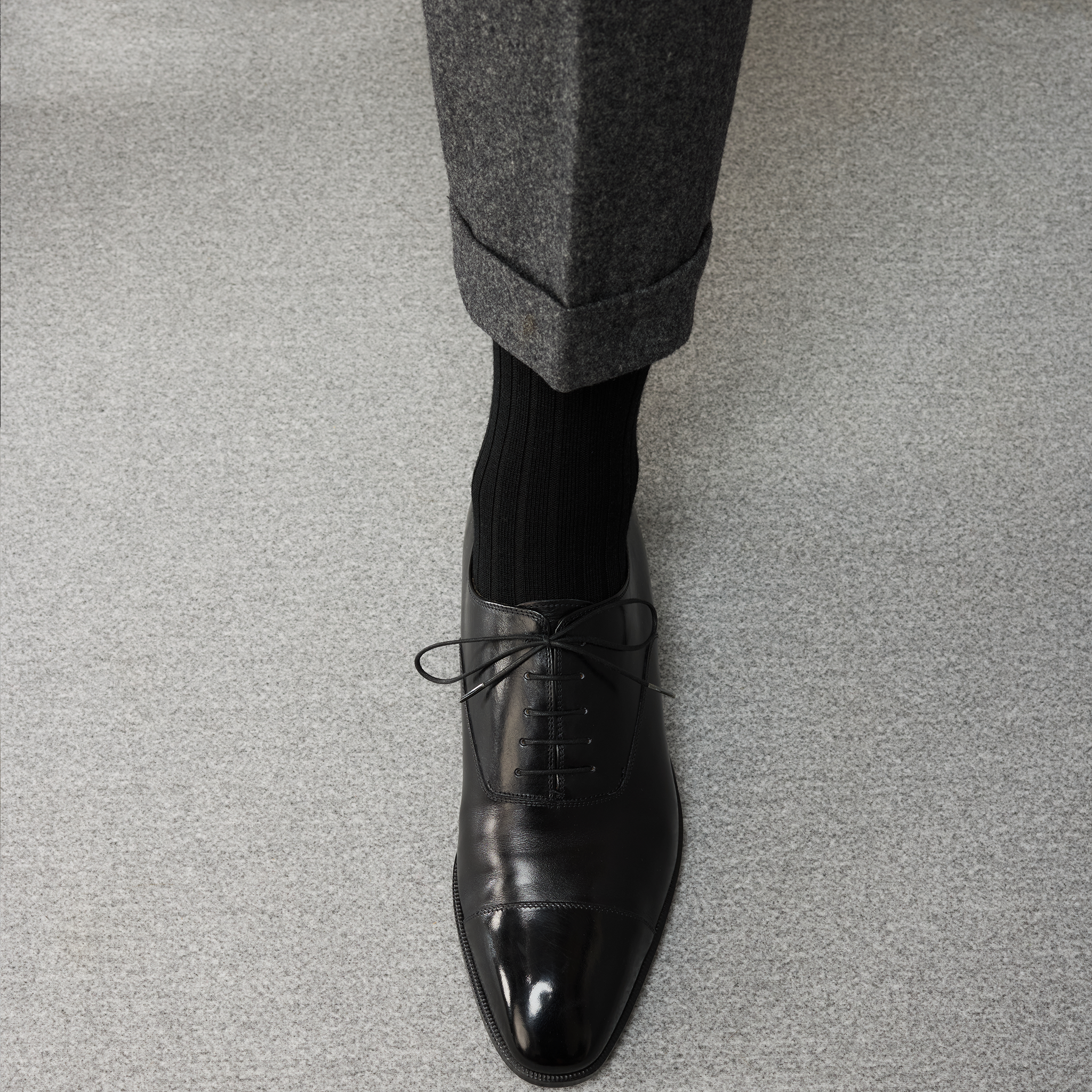 Schwarz - Super-Solid Wolle