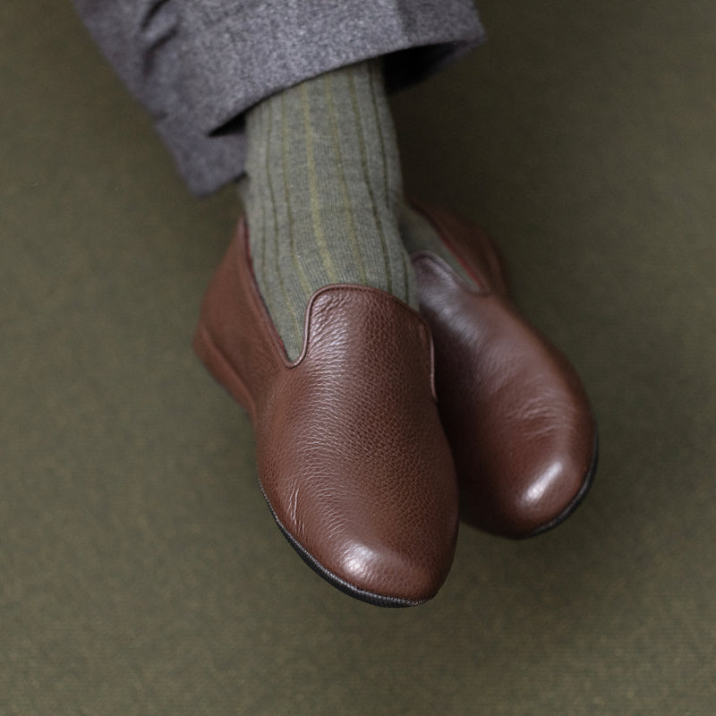 Dark Brown - Slippers - Grained Leather