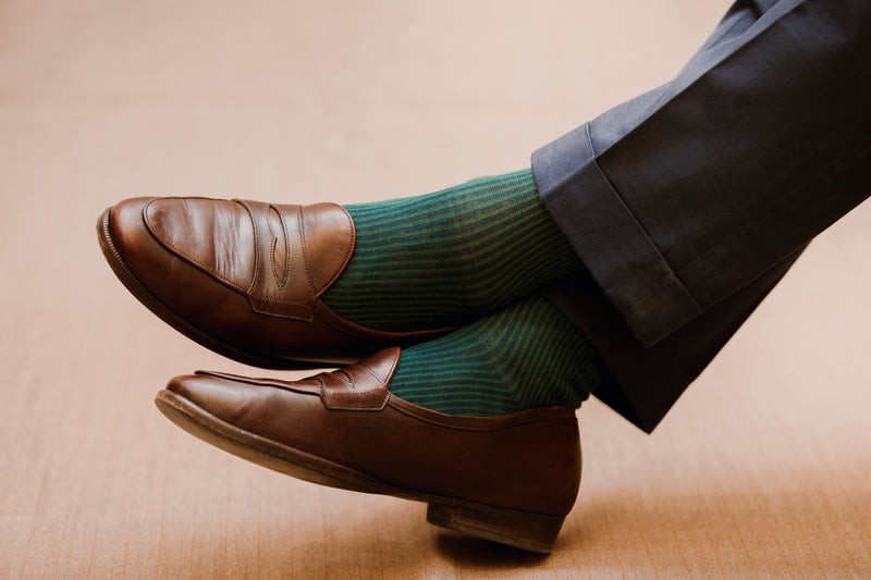 Chaussettes à rayures "transat" de couleur bleu et vert en 100% fil d'Écosse. Modèle de mi-mollet (courtes) pour homme de la marque Mazarin. Fines et légères. Pointures : du 39 au 46