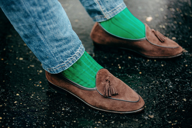 Chaussettes vert vif de la gamme de mi-mollet en fil d'écosse super-solide. Chaussettes courtes Mazarin, fabriquées en Italie, pour homme. Très résistantes à l'usure (renforcées en polyamide), épaisseur intermédiaire, à porter toute l'année. Pointures : du 39 au 47.