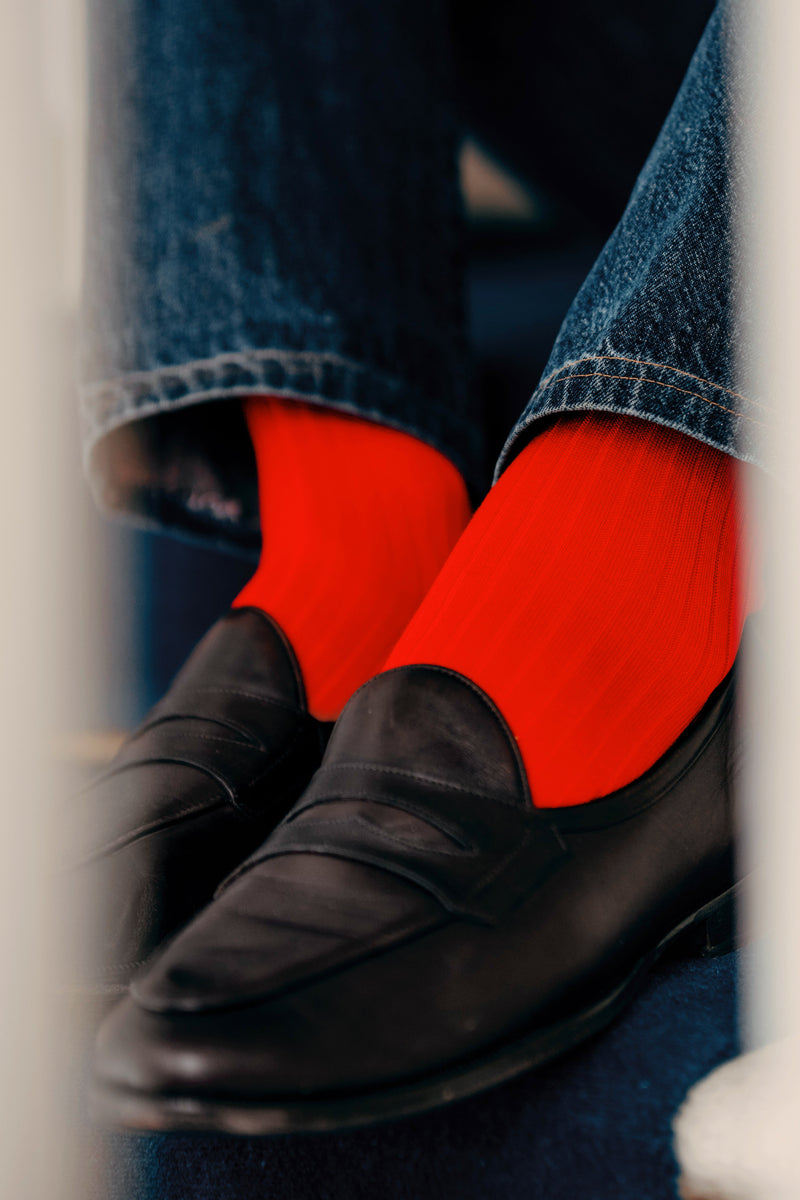Red socks for men - 80% Merino wool - Gammarelli – Mes Chaussettes Rouges